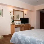 Mediterranee فندق أرغوستولي