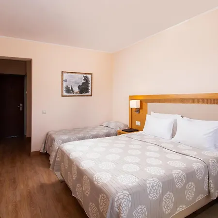 Hotel Mediterranee