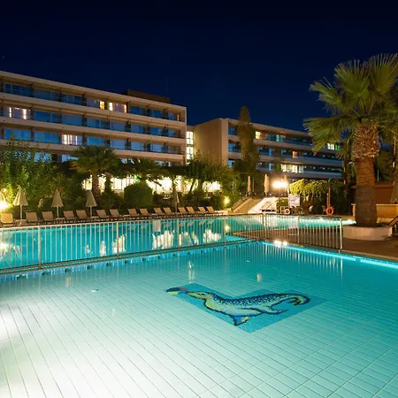 Mediterranee 4* أرغوستولي