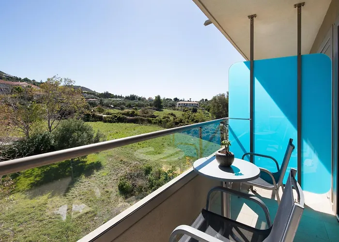 מלון Mediterranee ארגוסטולי